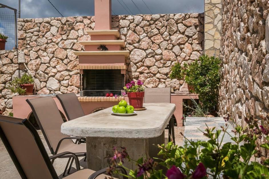 La Casa Di Lena Apartment Argostoli  Luaran gambar